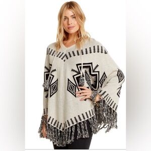 VINTAGE TRADING BLANKET SWEATER FRINGE PONCHO